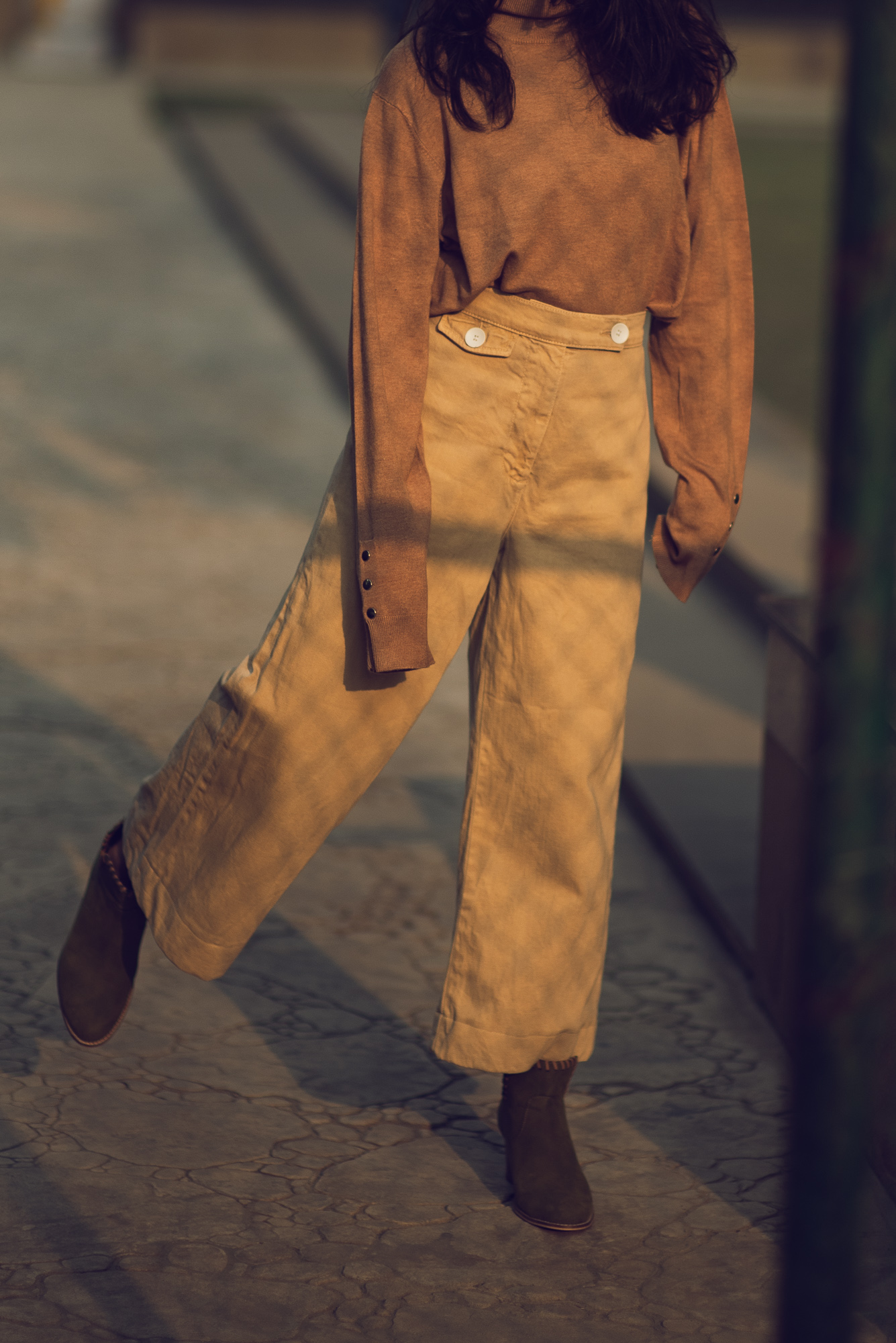 Shbt shoot dec – Short Hair Big Teeth