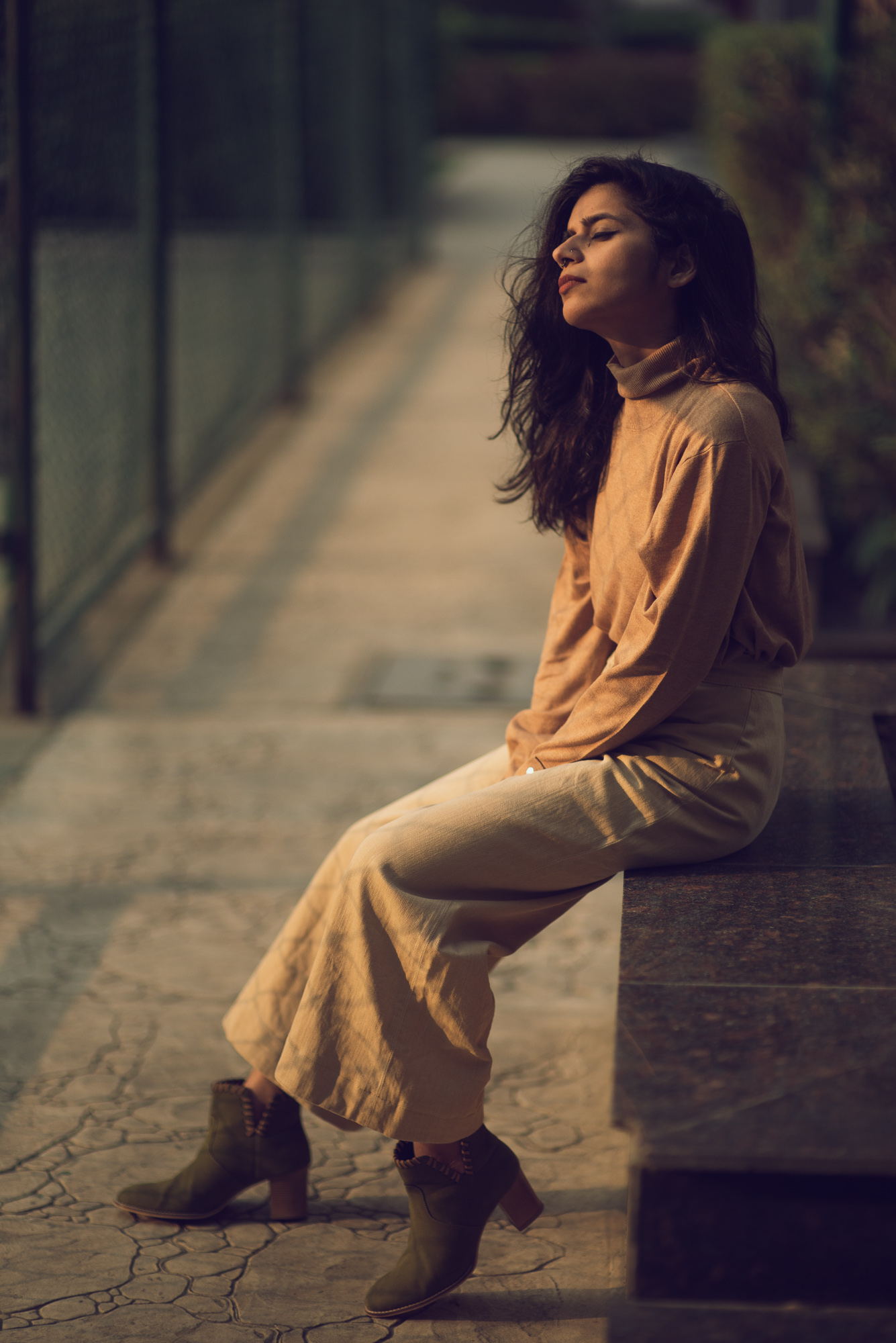 Shbt shoot dec – Short Hair Big Teeth