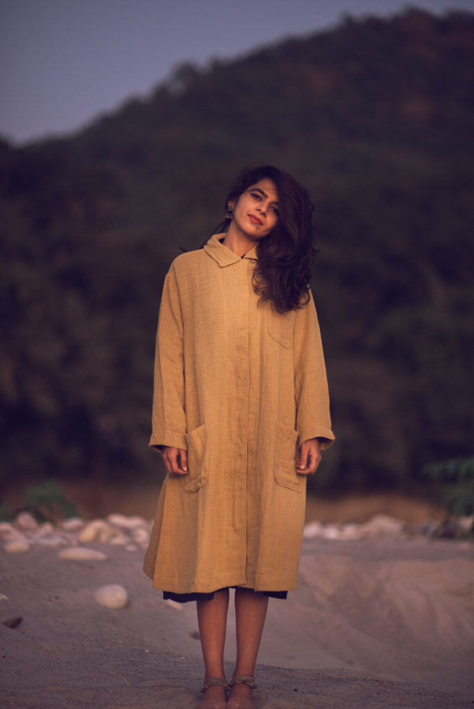 Shbt nov rishikesh shoot – Short Hair Big Teeth